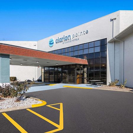Clarion Pointe Bloomington-Normal Near I-55 And University Экстерьер фото